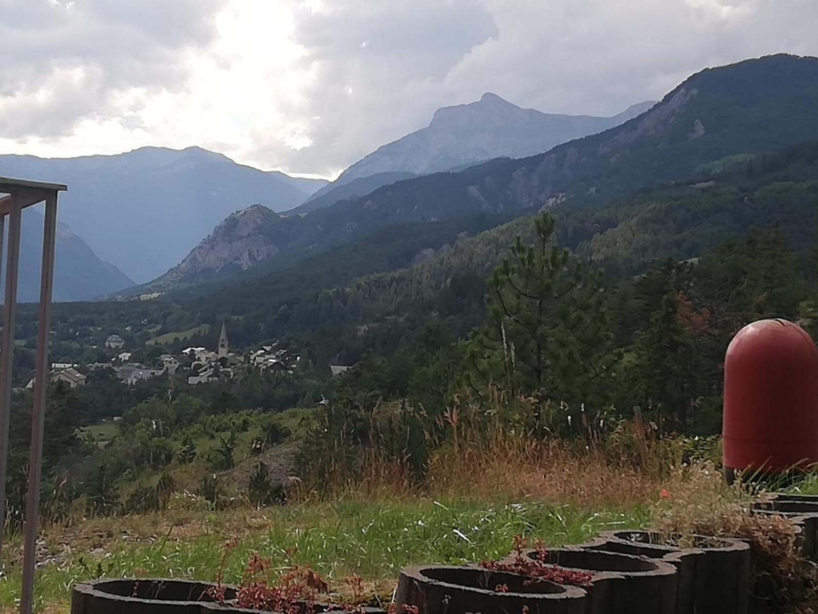 App Vue Montagne Barcelonnette Proche Piscine Rando Riviere Nature Экстерьер фото
